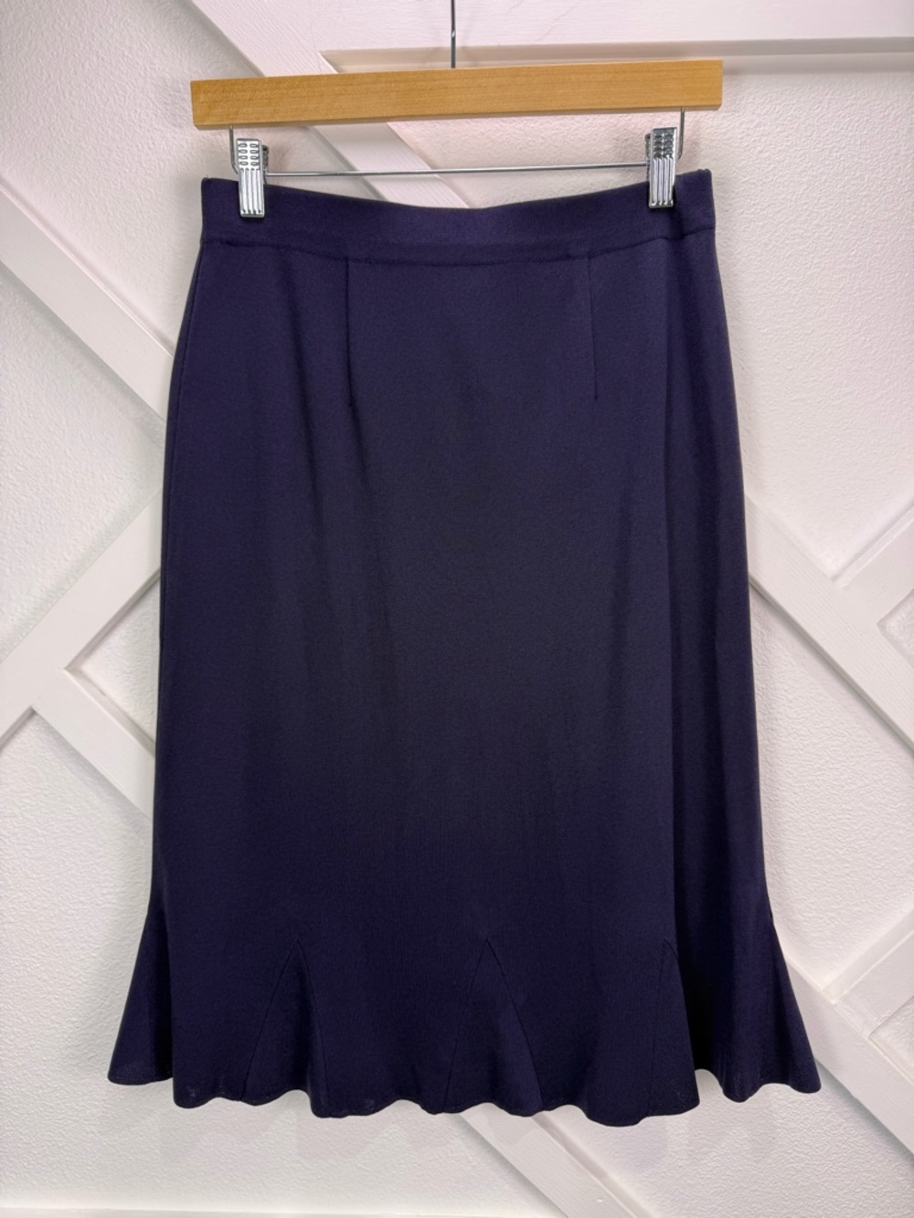 Misook Navy Blue Knit Skirt Flounce Hem Stretch Pull On Midi Career Size XS